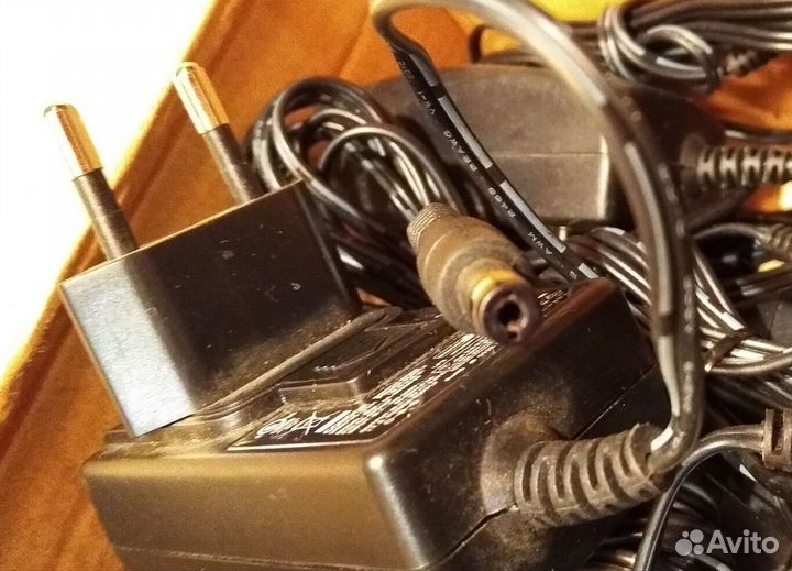 Блок питания для TP-Link роутера