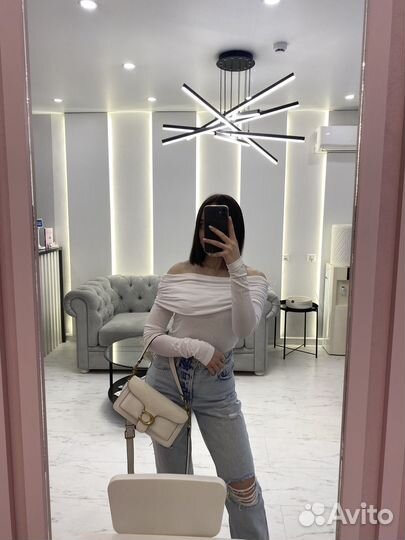 Лонгслив с открытыми плечами