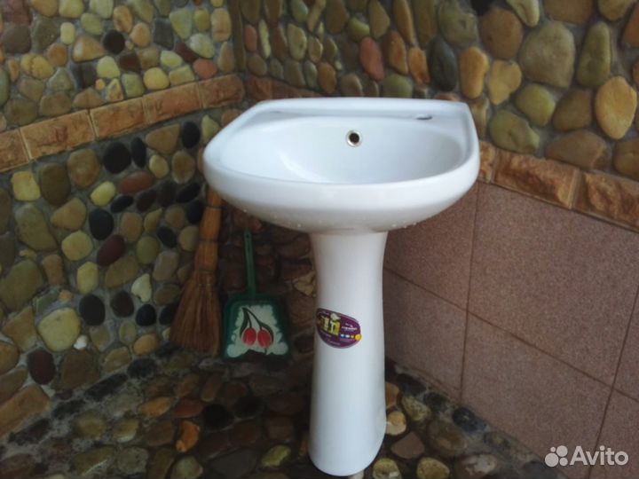 Раковина в ванную