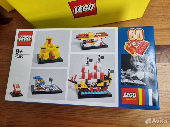 Конструктор lego Promotional 40290 60 лет
