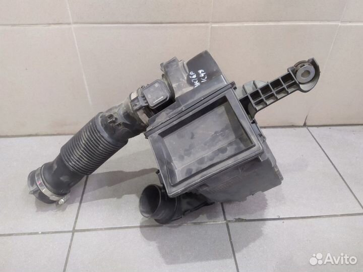 Корпус воздушного фильтра Рено дастер