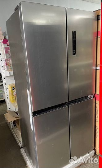 Холодильник Бирюса