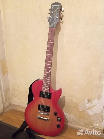 Электрогитара Epiphone les paul special satin E1