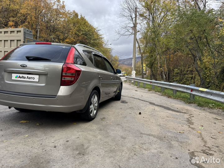 Kia Ceed 1.6 AT, 2010, 220 000 км