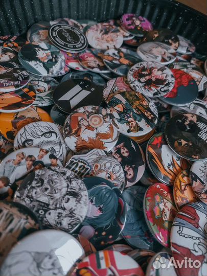 Значки с аниме