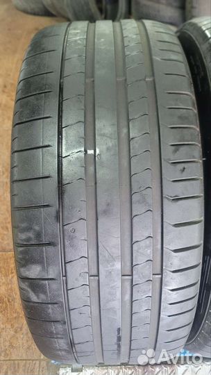 Pirelli P Zero PZ4 285/45 R21 113Y
