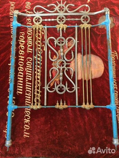Старинные спинки от кровати с сеткой