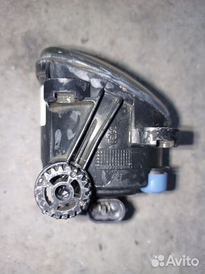Левая ориг. противотуманка BMW E92, F10, F07 M