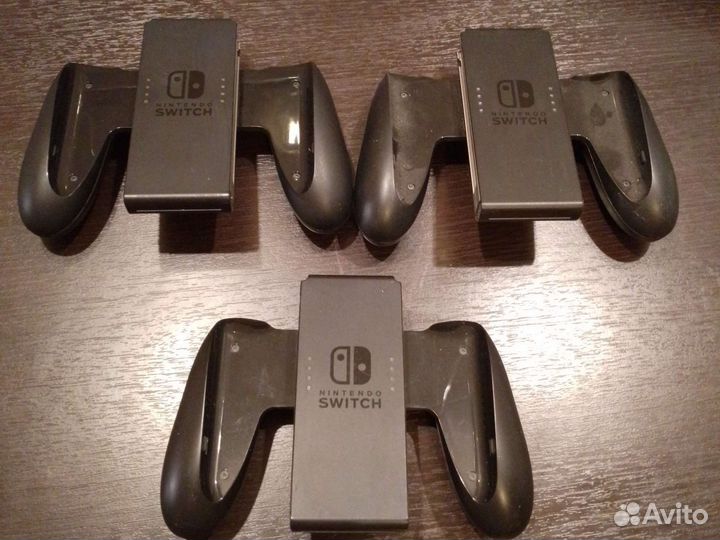 Зажим для контроллеров Nintendo