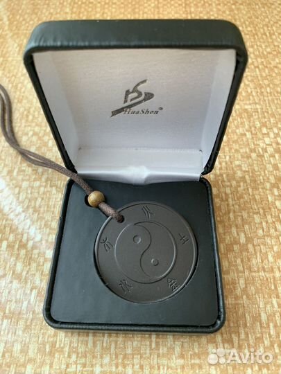 Энергетическая подвеска «Хуа Шэн» с биофотонами