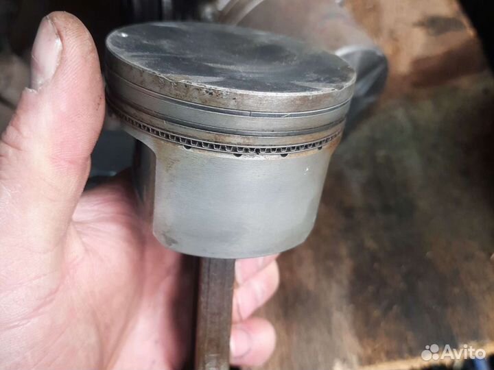 Chevrolet lacetti 1.4 поршень