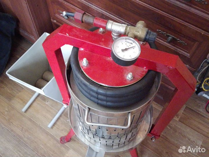 Пресс Муромец П пневматический для виноделия