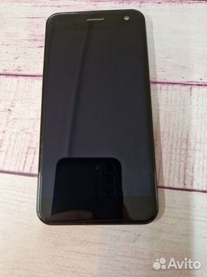 WileyFox Spark + разбор