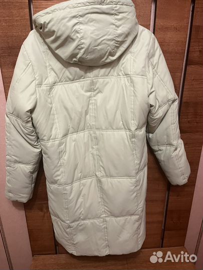 Пуховик женский 42 44