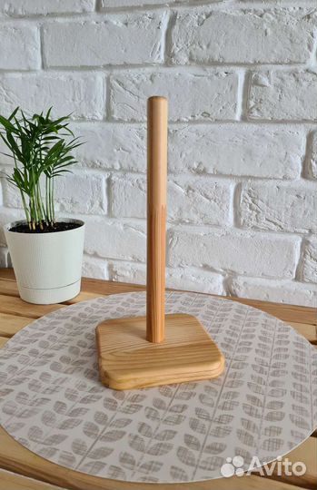 Держатель для бумажных полотенец