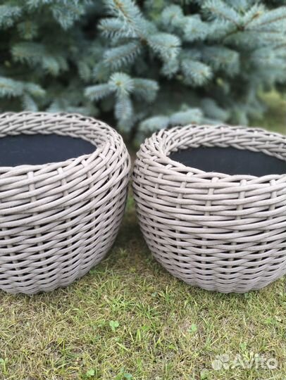 Кашпо для цветов