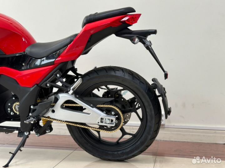 Электромотоцикл BMW RR