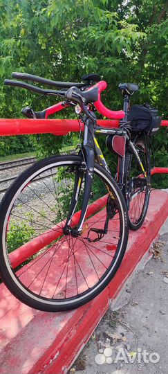 Велосипед циклокрос гравел