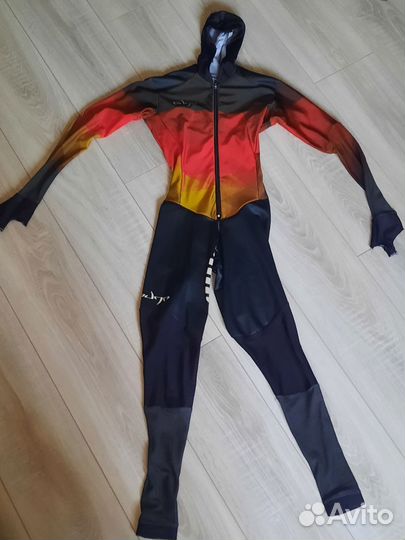 Комбинезон конькобежный