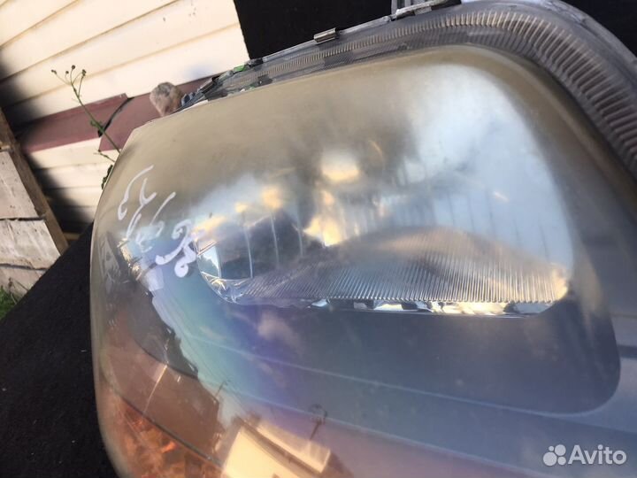 Chevrolet aveo т200 фара правая