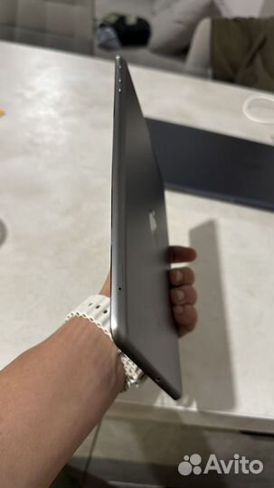 iPad air cellular wifi