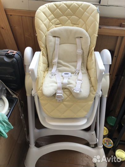 Стульчик для кормления nuovita