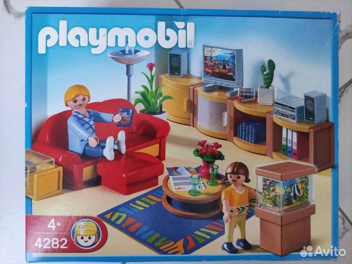 Игрушки- мебель для кукольного дома