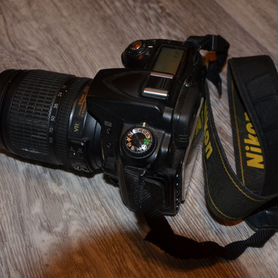 Nikon д90