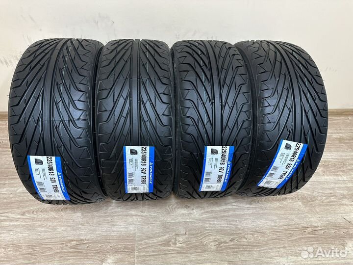Triangle TR968 225/40 R18 96V