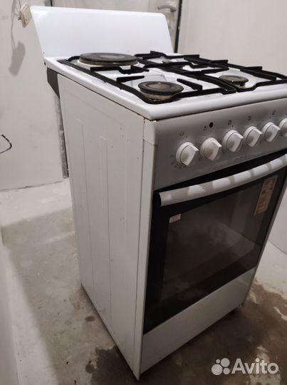 Продам газовую плиту