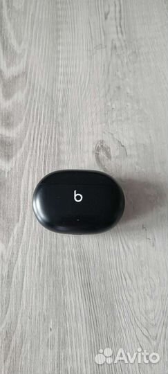 Беспроводные наушники beats
