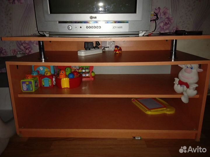 Тумба под тв