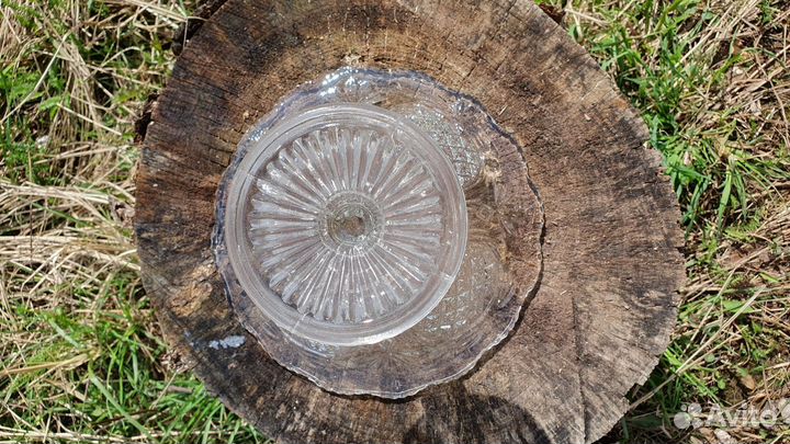 Ваза на ножке ананасы