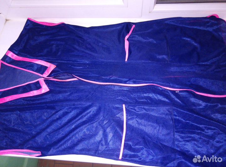 Продам халаты рабочие