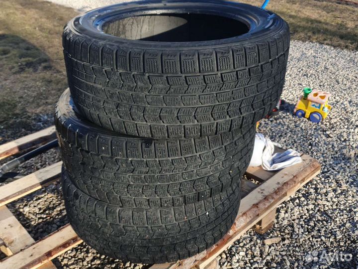 Dunlop Signature 235/50 R17