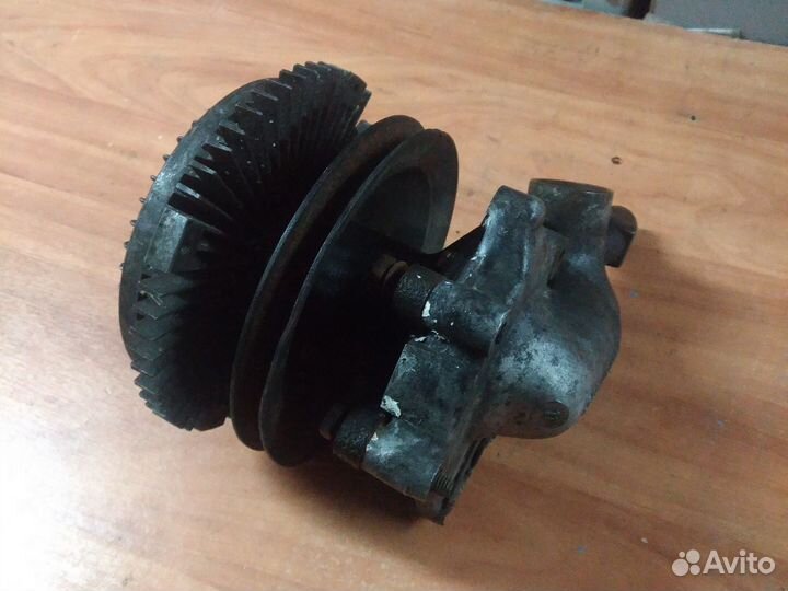 Корпус помпы Mercedes-Benz мерседес mb100