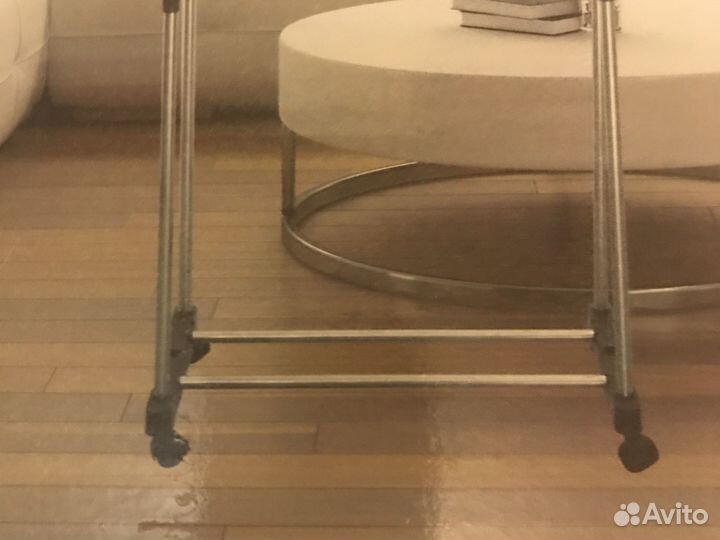 Новая стойка- вешалка