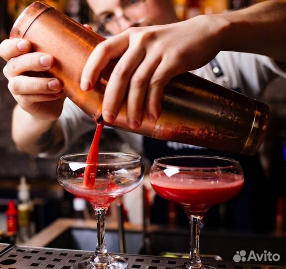 Бармен в ресторан г.Петергоф (с опытом работы)