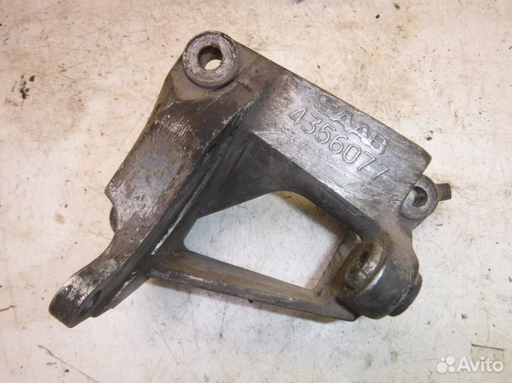 Кронштейн гидроусилителя Saab 9-3