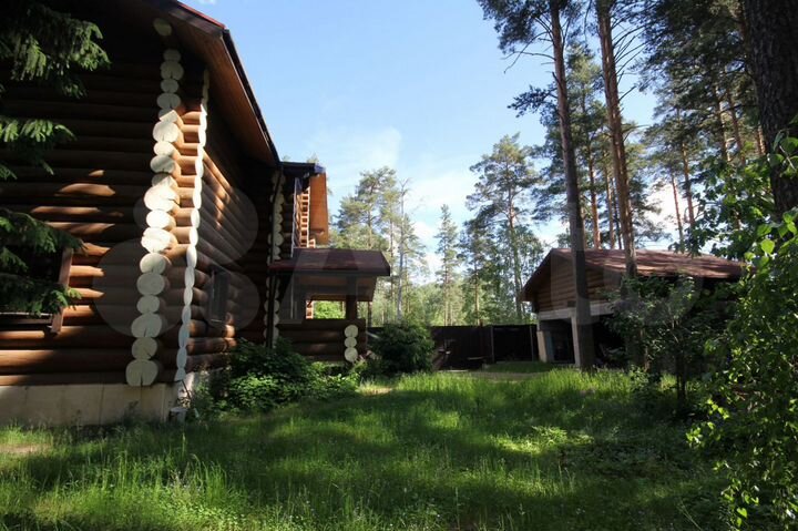 Коттедж 407,9 м² на участке 23,9 сот.