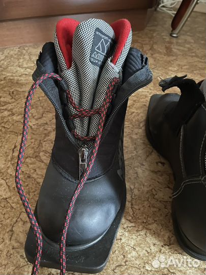 Ботинки лыжные детские 36 размер