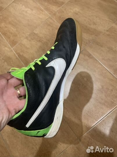 Футзалки nike tiempo 44 оригинал