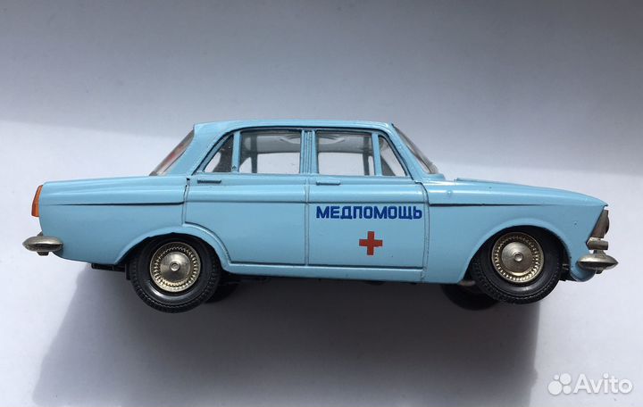 Москвич 408 А1 медпомощь