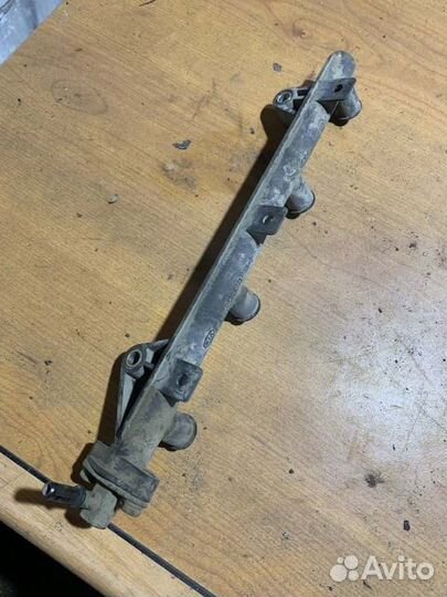 Рампа топливная Kia Spectra седан S6D 1.6 2008