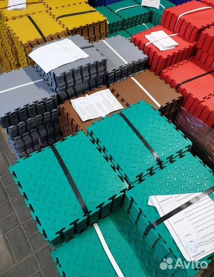 Модульная плитка пвх в спорт зал