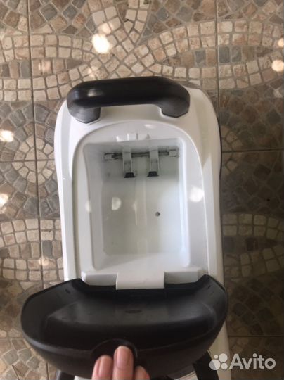 Машинка каталка mercedes