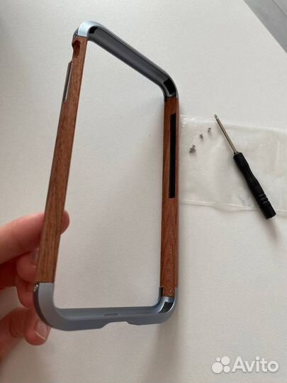 Чехол на iPhone 11