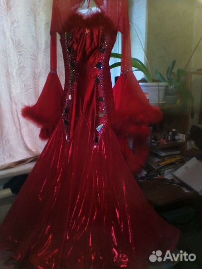 Платье для бальных танцев стандарт