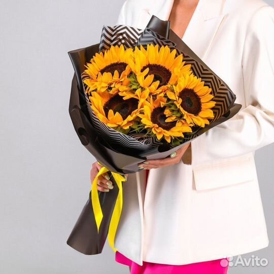 Букет подсолнухов