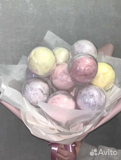 Сладкий подарок девушке